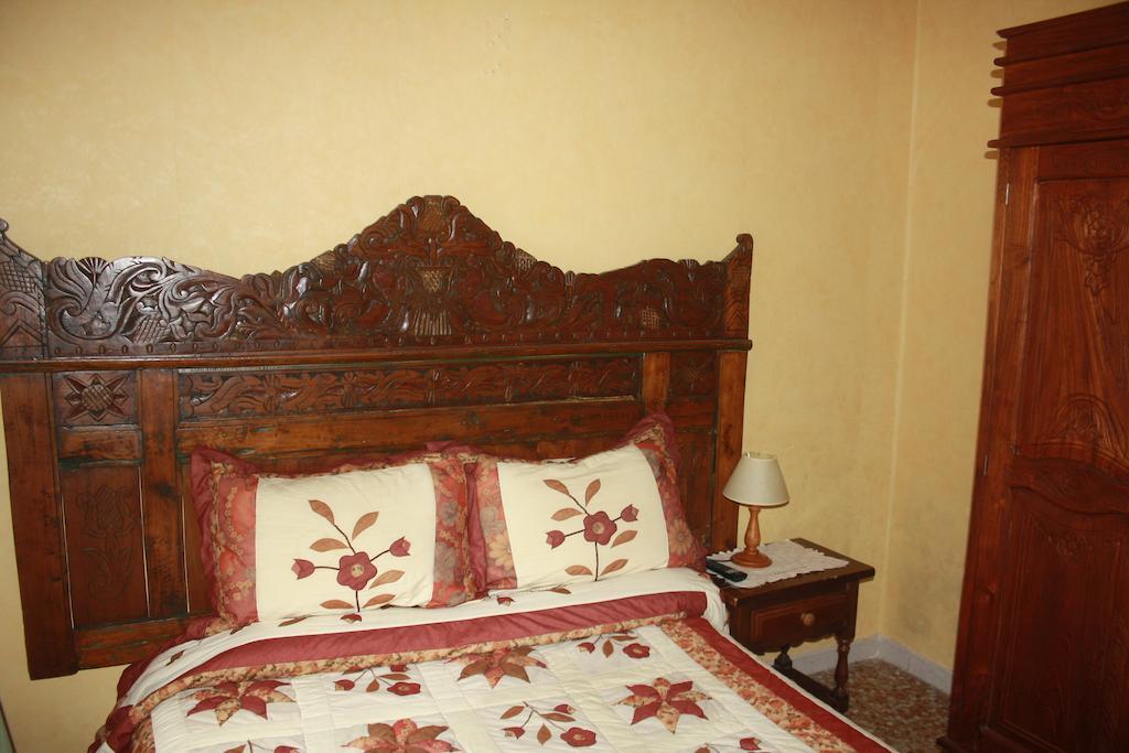 Hostal Restaurante La Diligencia Cunit Quarto foto